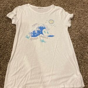 T-shirt, water signs